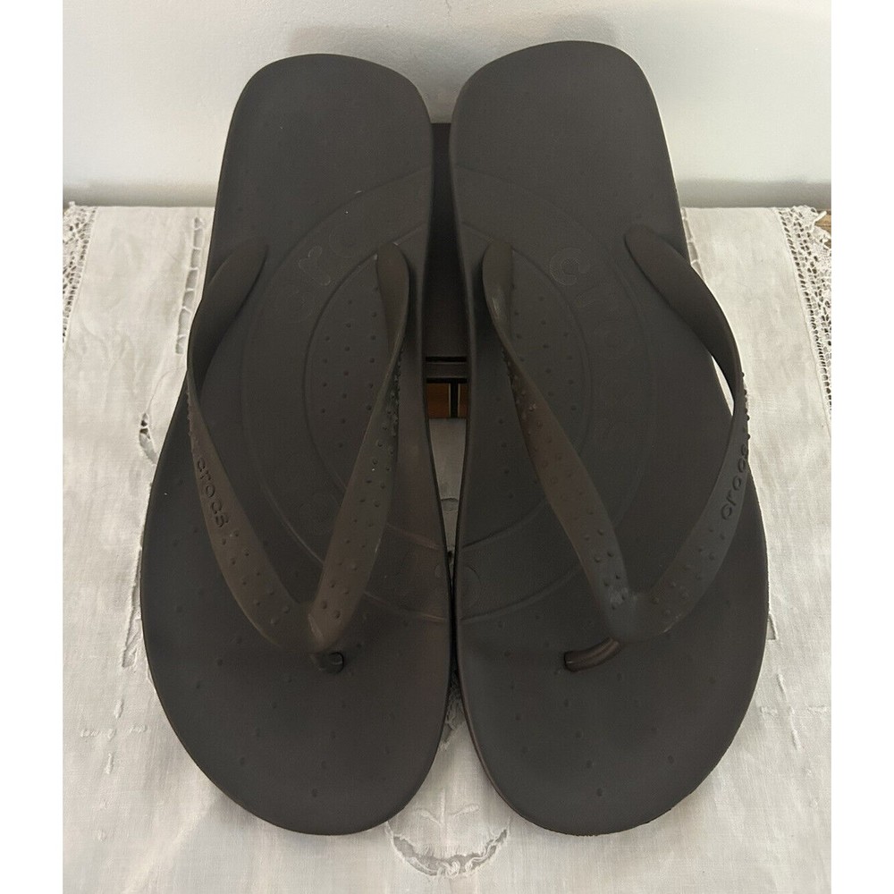 EUC Crocs Dark Brown Chawaii Flip Flops Unisex Beach Sandals ~ Mens 11